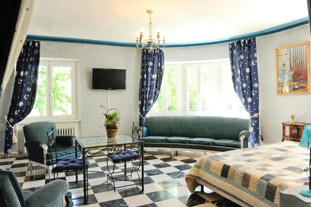 Auberge Bourrelly Cabriès Δωμάτιο φωτογραφία