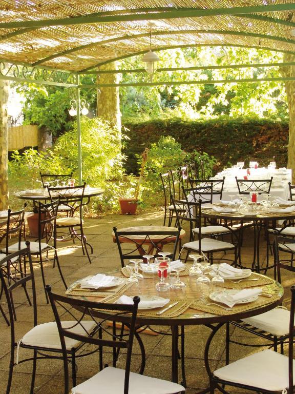 Auberge Bourrelly Cabriès Εξωτερικό φωτογραφία