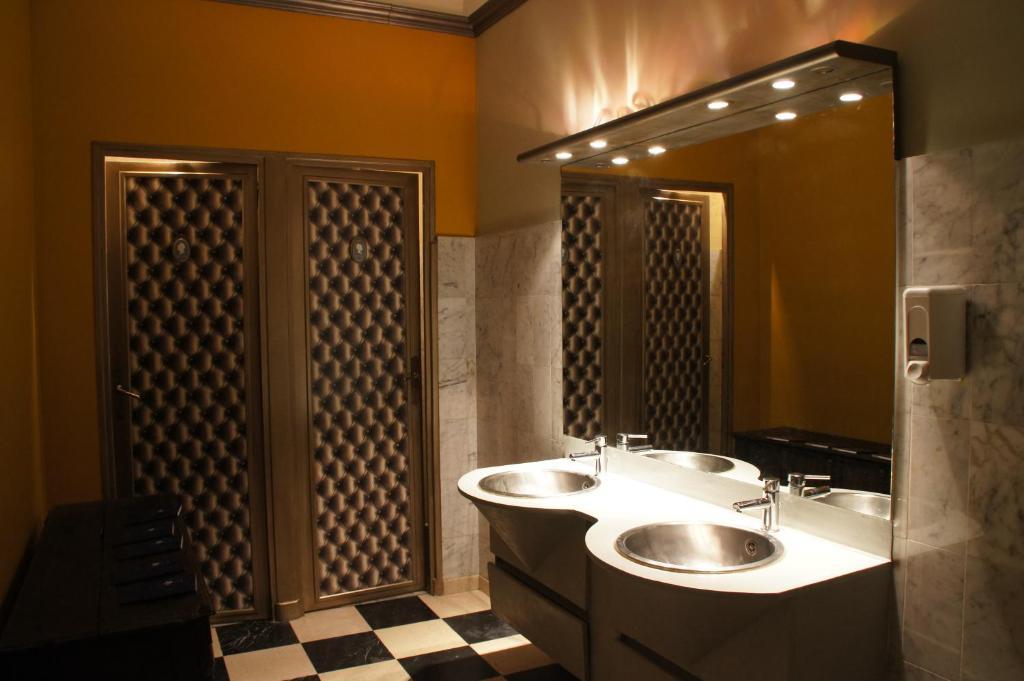 Auberge Bourrelly Cabriès Εξωτερικό φωτογραφία